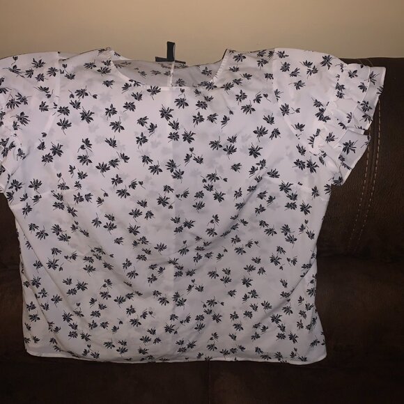Lane Bryant White/Black Floral Blouse - Picture 2 of 3
